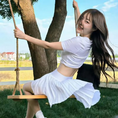 秦总你闺女又去摆地摊了